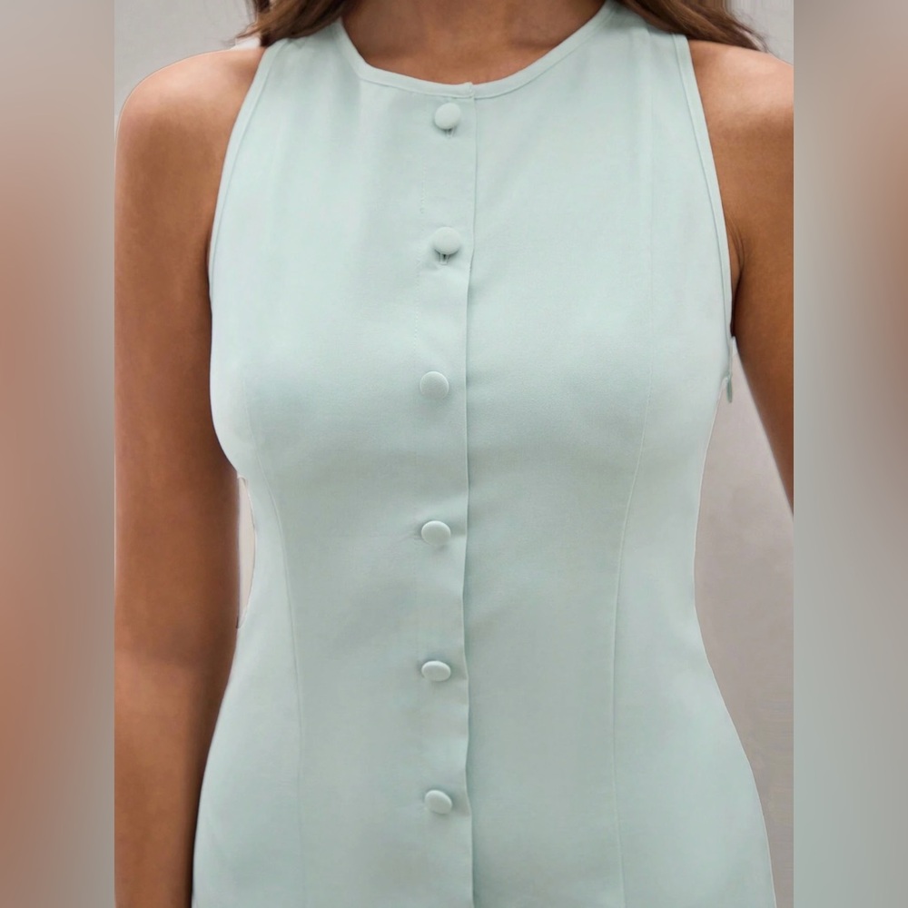 Round Neck Front Button Sleeveless Mini Dress Light Green - Picture 8 of 9
